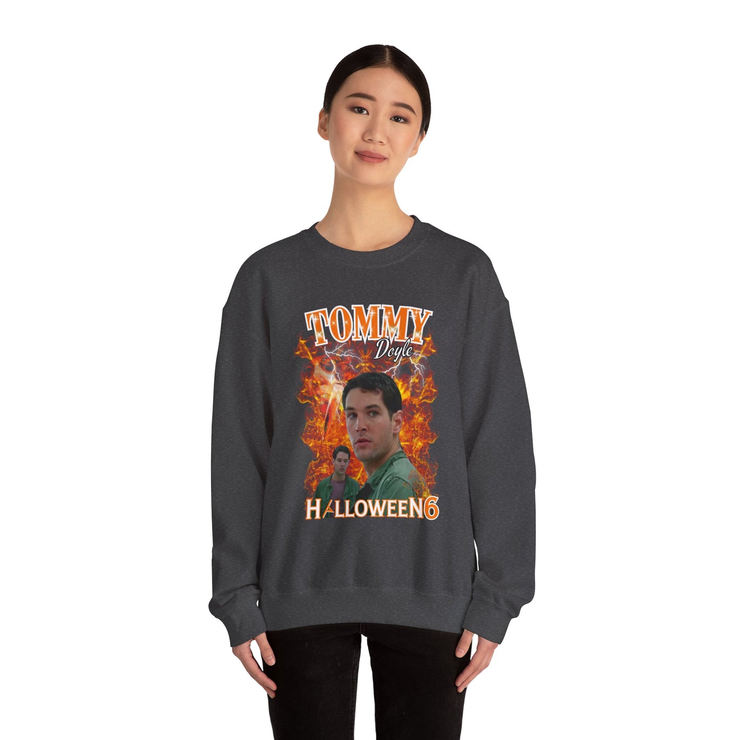 Paul Rudd as Tommy Doyle in “Halloween: The Curse of Michael Myers” Boyfriend/Girlfriend Bootleg Style T-Shirt Crewneck Sweatshirt