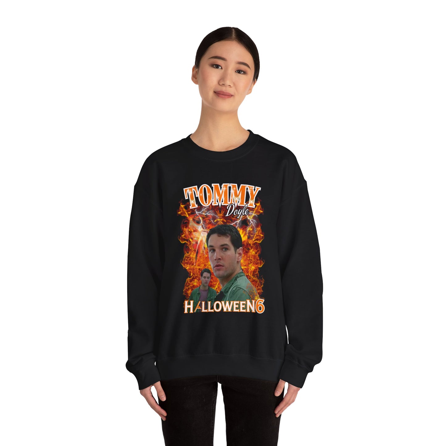 Paul Rudd as Tommy Doyle in “Halloween: The Curse of Michael Myers” Boyfriend/Girlfriend Bootleg Style T-Shirt Crewneck Sweatshirt